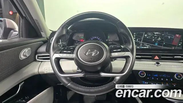 Hyundai Avante 2020 — Фото 13/20