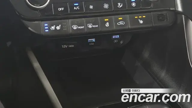 Hyundai The New Avante Hybrid 2020 — ფოტო 16/30