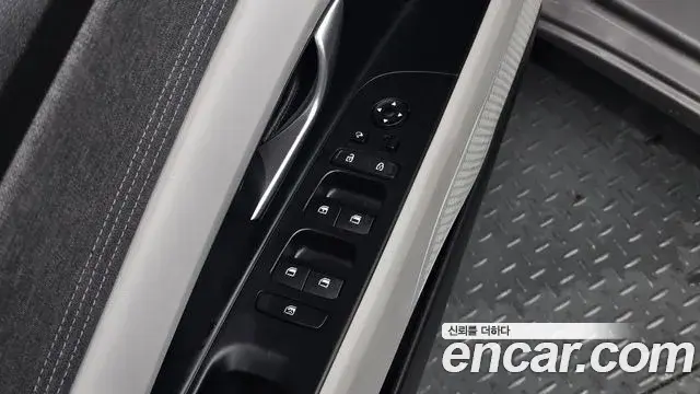 Hyundai The New Avante Hybrid 2020 — ფოტო 21/30