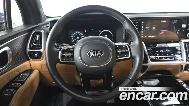 Kia Sorento 2021 — Фото 13/20