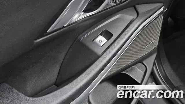 BMW 3 Series 2025 — Photo 33/33
