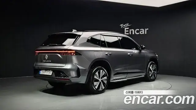 Renault Samsung Grand Koleos 2025 — ფოტო 12/31