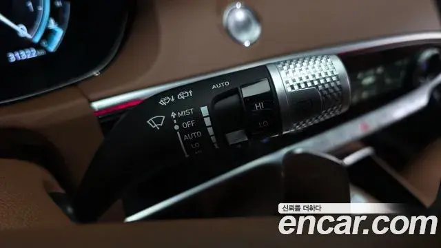 Genesis GV70 2024 — Şəkil 26/35