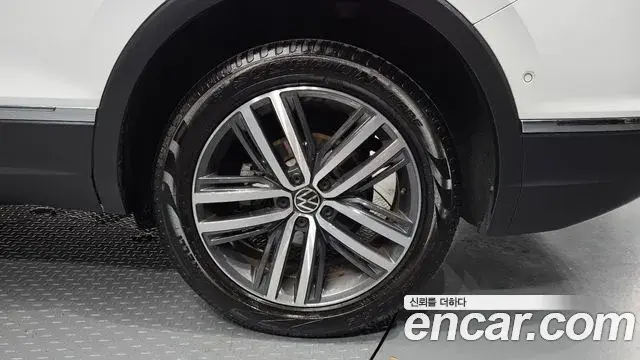 Volkswagen Tiguan Allspace 2024 — Şəkil 13/32