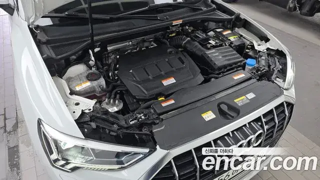 Audi Q3 2023 — ფოტო 7/31
