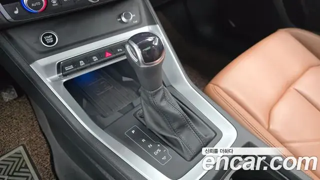 Audi Q3 2023 — ფოტო 21/31