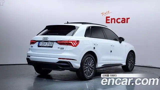 Audi Q3 2025 — Photo 14/33
