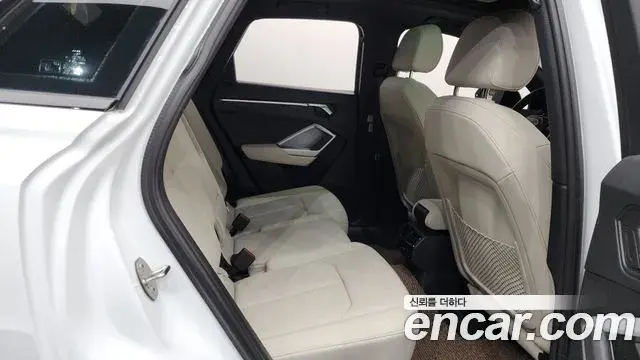 Audi Q3 2025 — Photo 18/33