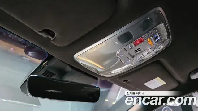Genesis G80 2023 — Şəkil 8/20