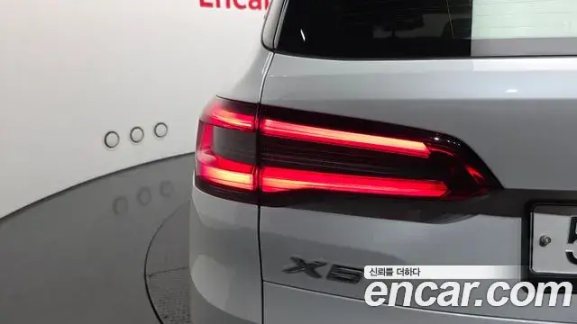 BMW X5 2019 — Photo 21/34