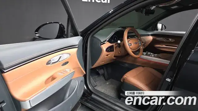 Genesis GV70 2022 — ფოტო 27/34