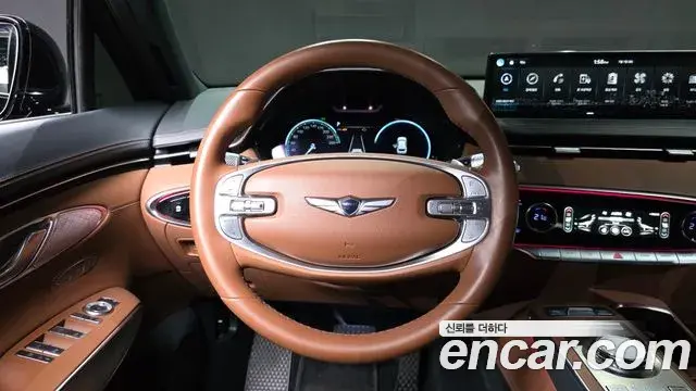 Genesis GV70 2022 — ფოტო 15/34
