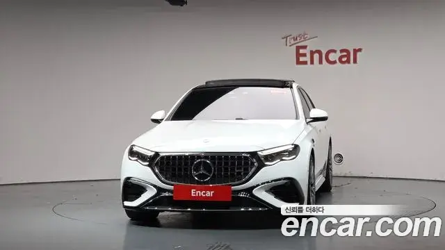 Mercedes-Benz E-Class 2025 — ფოტო 23/36