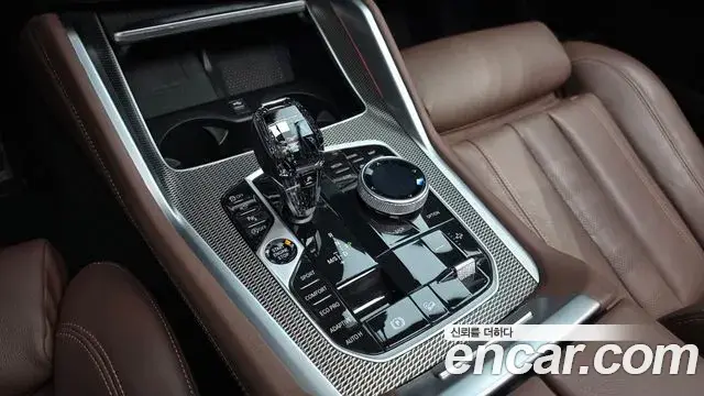 BMW X6 2022 — Photo 8/20