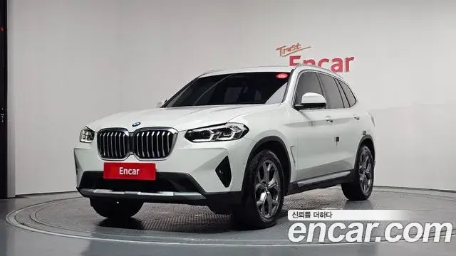 BMW X3 2022 — Photo 19/32