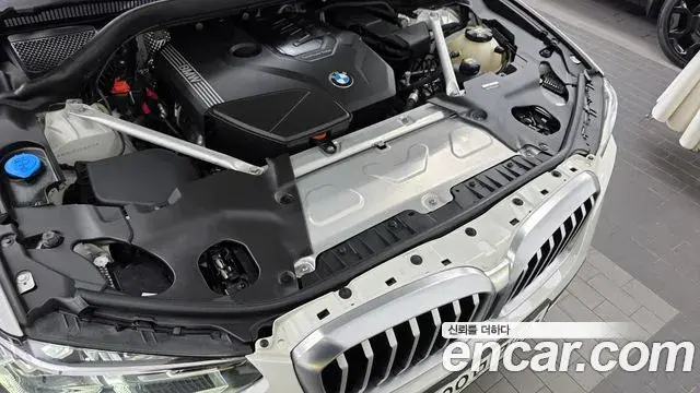 BMW X3 2022 — Photo 12/32