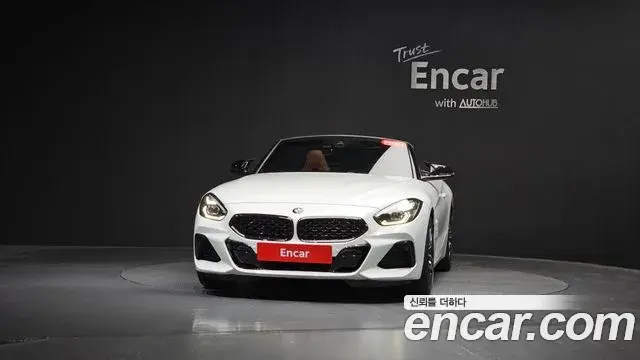 BMW Z4 2020 — Фото 2/20