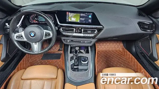 BMW Z4 2020 — Фото 10/20