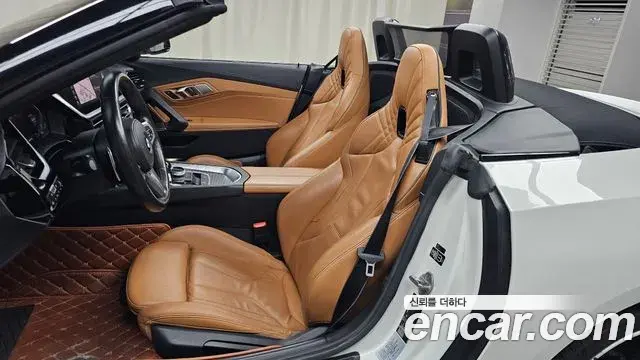 BMW Z4 2020 — Фото 15/20
