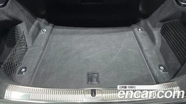 Audi A8 2020 — Photo 6/45
