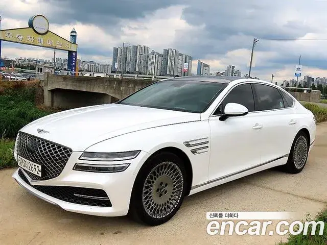 Genesis G80 2020 — Photo 16/20