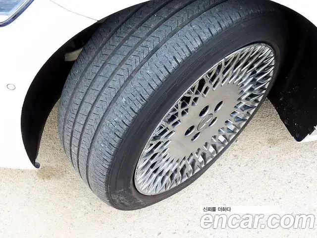 Genesis G80 2020 — Photo 6/20