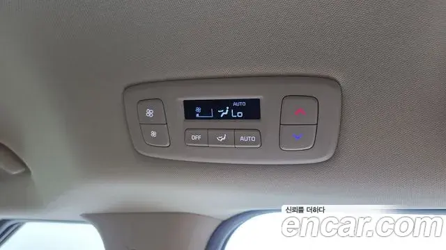 Kia Carnival 2023 — Фото 16/20