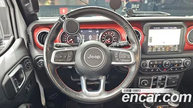 Jeep Wrangler 2020 — Şəkil 25/35