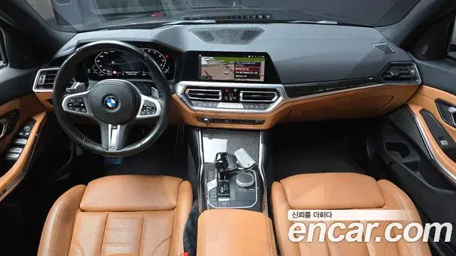 BMW 3 Series 2021 — ფოტო 10/34