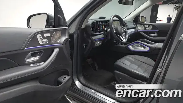 Mercedes-Benz GLE-Class 2023 — Фото 9/20