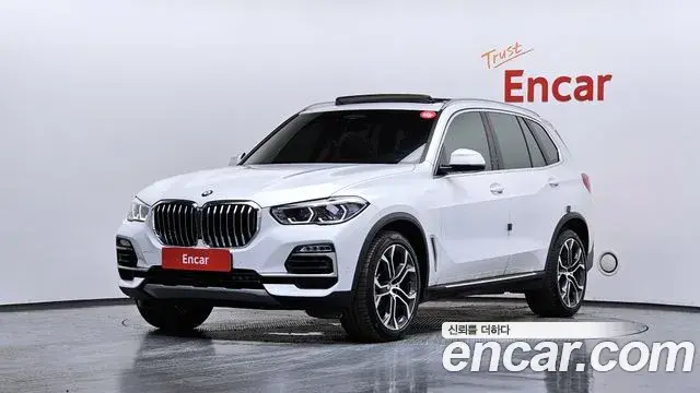 BMW X5 2021 — Photo 20/39