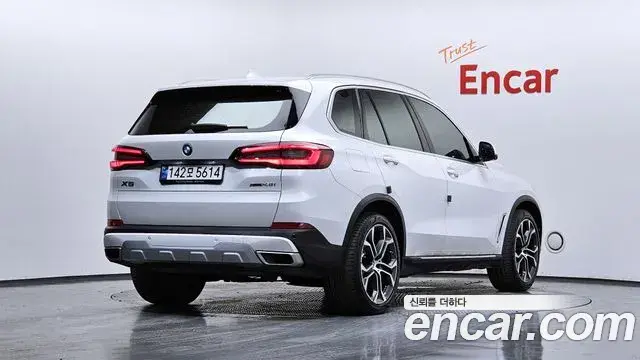 BMW X5 2021 — Photo 37/39