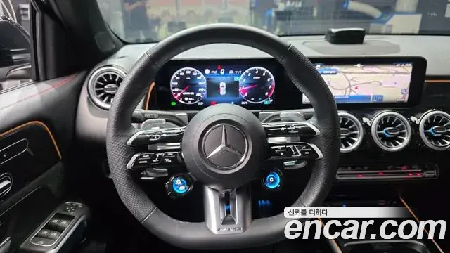 Mercedes-Benz GLB-Class 2025 — ფოტო 13/30