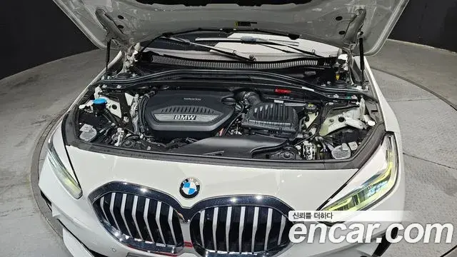 BMW 1 Series 2020 — Şəkil 14/20
