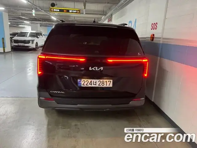 Kia Carnival 2025 — ფოტო 20/20