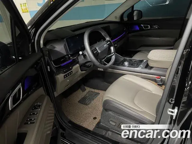 Kia Carnival 2025 — ფოტო 18/20