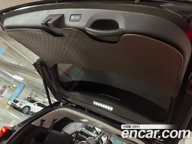 Kia Carnival 2025 — ფოტო 4/20