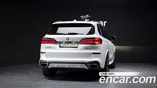 BMW X5 2024 — Photo 10/31