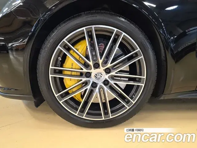 Porsche Panamera 2018 — Photo 9/20