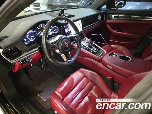 Porsche Panamera 2018 — Photo 20/20