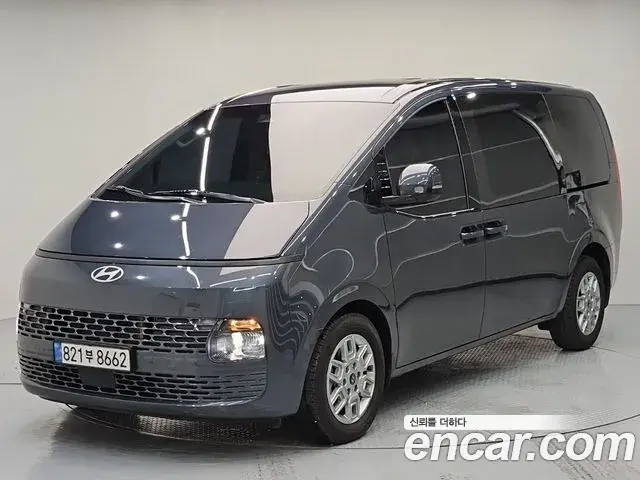 Hyundai Staria 2024 — Фото 9/18