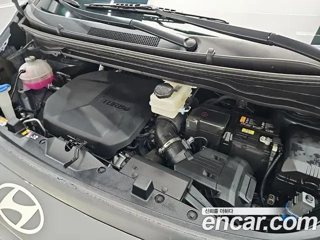 Hyundai Staria 2024 — Фото 4/18