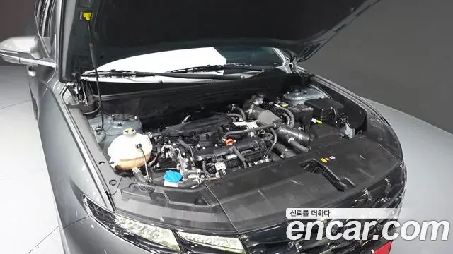 Hyundai Tucson Hybrid 2022 — Şəkil 11/33