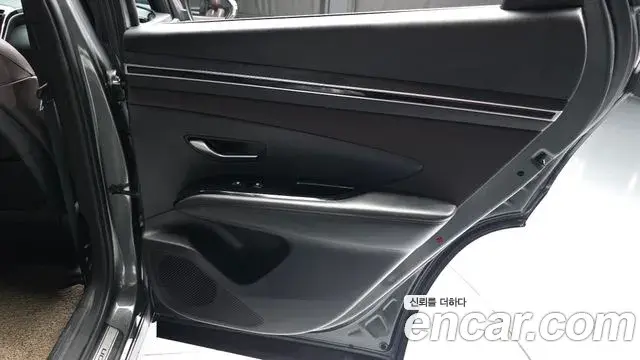 Hyundai Tucson Hybrid 2022 — Şəkil 18/33