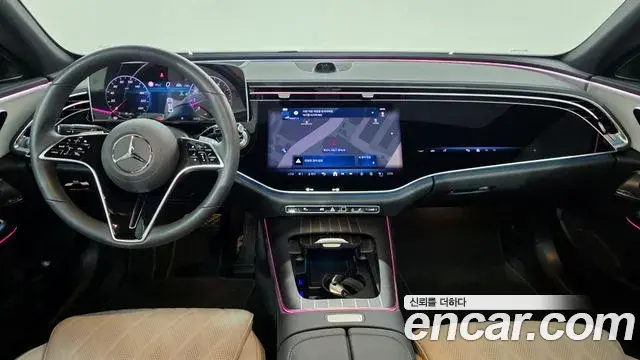 Mercedes-Benz E-Class 2025 — Фото 10/20