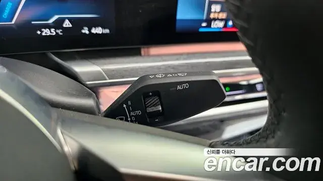 BMW i7 2024 — ფოტო 2/36