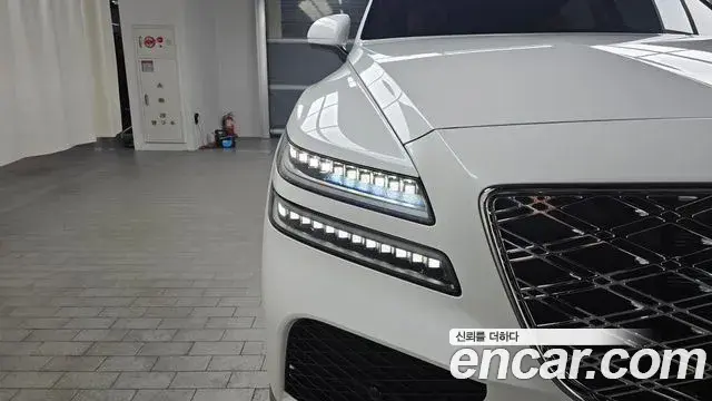 Genesis GV80 2026 — Photo 14/32
