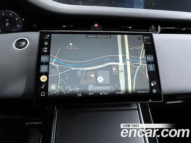 Land Rover Range Rover Evoque 2024 — ფოტო 7/20