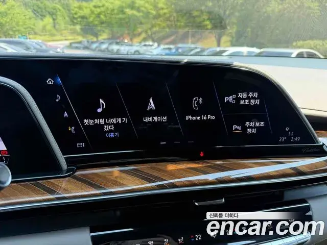 Cadillac Escalade 2024 — Photo 16/20