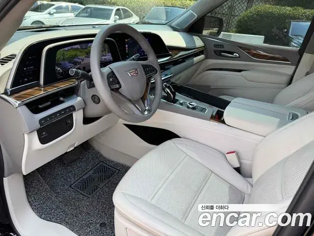 Cadillac Escalade 2024 — Photo 17/20
